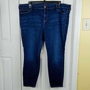 Boutique dark wash skinny jeans